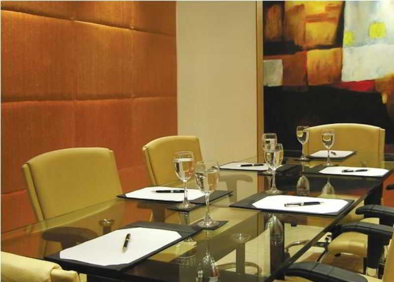 Taj Chandīgarh Exteriér fotografie Meeting room